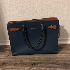 Bostanten Navy and Tan computer bag